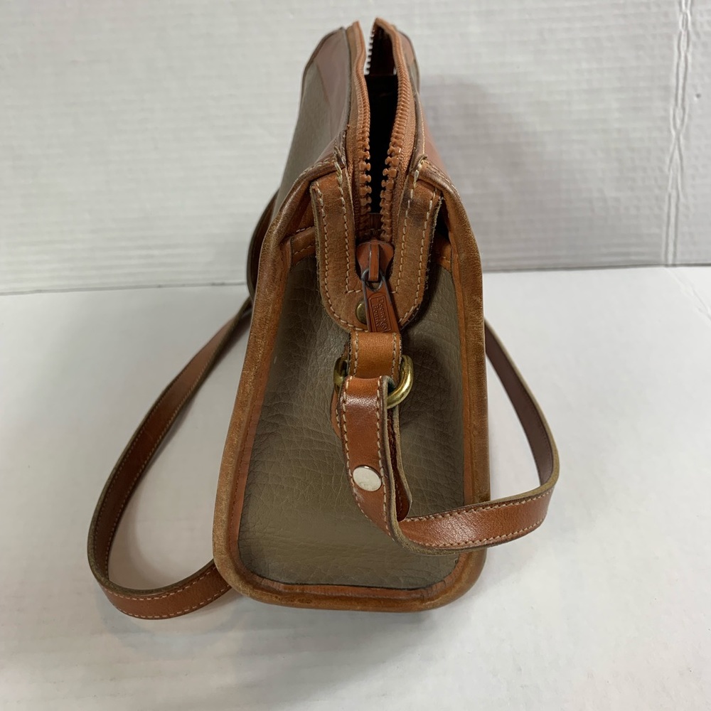 **SOLD**Vintage Dooney & Bourke Crossbody - Picture 9 of 9